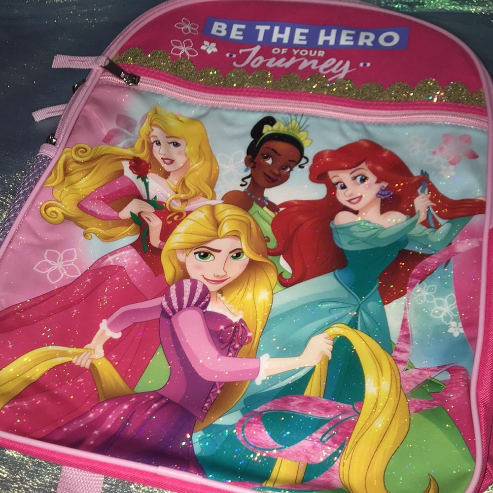 3/$25 Disney Princesses Bioworld Holographic Backpack - Picture 2 of 9